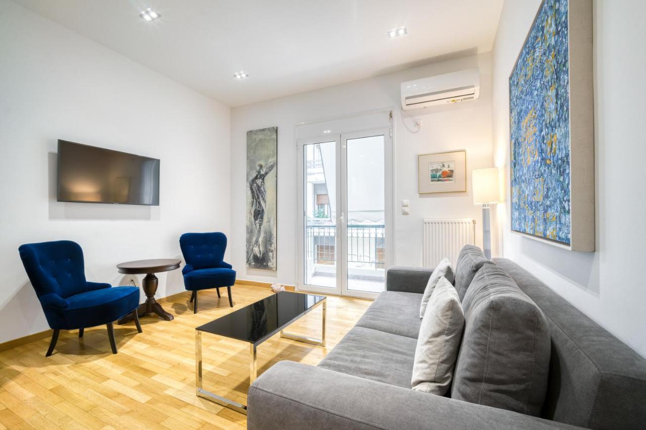 Stylish, Sunny New 2 Bedroom, Prime Central Атина Екстериор снимка